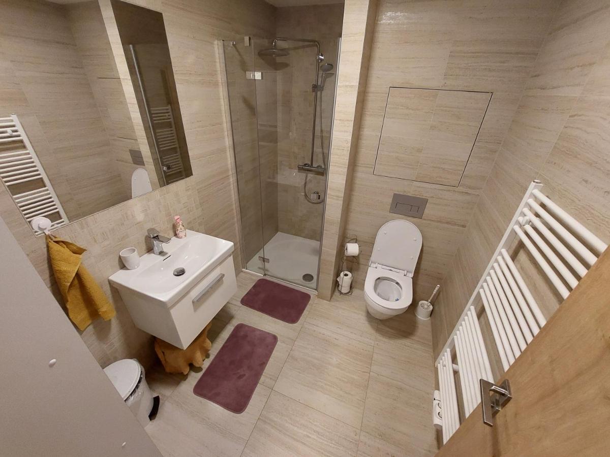 Moderni Apartman Horni Marsov - By Alka Εξωτερικό φωτογραφία